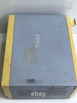 GW Instek GDS-820S Digital Storage Oscilloscope, For Parts Or Not Working