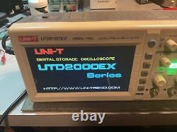 New UNI-T UTD2102CEX 7'' LCD Digital Storage Oscilloscope 2 Channel 100MHz 1GS/s