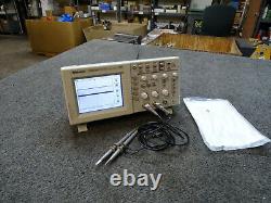 TDS1001 Tektronix 40 MHz 1 GS/s, 2 Ch Digital Storage Oscilloscope with 2 Probes