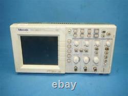 TEKTRONIX TDS1002 Two Channel Digital Storage Oscilloscope