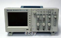 TEKTRONIX TDS 1002B TWO CHANNEL DIGITAL STORAGE OSCILLOSCOPE 60MHz 1GS/s TESTED