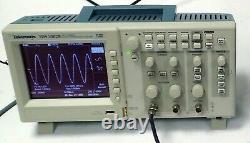 TEKTRONIX TDS 1002B TWO CHANNEL DIGITAL STORAGE OSCILLOSCOPE 60MHz 1GS/s TESTED