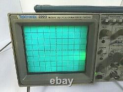 Tektronix 2220 60MHz Bandwidth Digital Storage Oscilloscope -Free Shipping