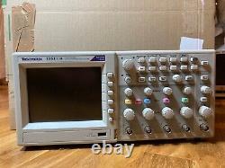 Tektronix TBS1104 Digital storage oscilloscope, 100MHz bandwidth