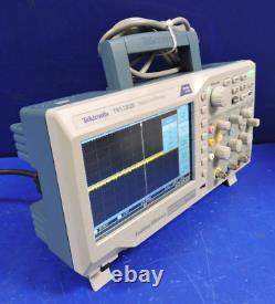 Tektronix TBS 1202B Digital 2-CH 200MHz 2GS/s Oscilloscope TBS1202B / TESTED