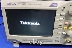 Tektronix TBS 1202B Digital 2-CH 200MHz 2GS/s Oscilloscope TBS1202B / TESTED