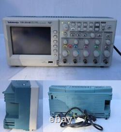 Tektronix TDS2014B 100MHz Four Channel Digital Storage Oscilloscope Used Japan