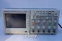 Tektronix TDS2014B 100MHz Four Channel Digital Storage Oscilloscope Used Japan