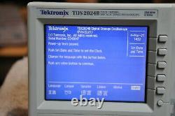 Tektronix TDS2024B Digital Storage 200Mhz 2Gs/s Oscilloscope 4 Channel