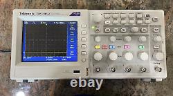 Tektronix TDS2024C FOUR CHANNEL DIGITAL STORAGE OSCILLOSCOPE 200MHz 2GS/s