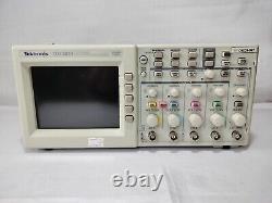 Tektronix TDS2024 4 Channel Digital Storage Oscilloscope 200MHz 2GS/s SNC037757