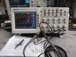 Tektronix TDS2024 4 channel Digital Storage Oscilloscope, 200MHZ, 2Gs/s