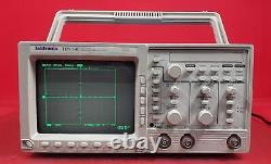 Tektronix TDS340 B014293 100MHz Digital Storage Oscilloscope
