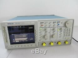 Tektronix TDS694C 3GHz 10GS/s 4-Channel Digital Storage Real Time Oscilloscope