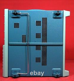 Tektronix TDS694C B011434 4 Channel 3GHz 10GS/s Digital Storage Oscilloscope
