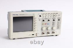 Tektronix TDS 2022B 200MHz 2Ch Digital Storage Oscilloscope