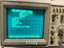 Tektronix model 2230 Digital Storage Oscilloscope 100MHz Scope