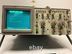 Tektronix model 2230 Digital Storage Oscilloscope 100MHz Scope