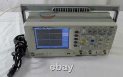 Gw Instek Gds-1102a-u 5,7 100 Mhz Couleur LCD Digital Storage Oscilloscope