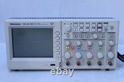 Opération confirmée de l'oscilloscope de stockage numérique Tektronix TDS2014B E6540 Y d'occasion