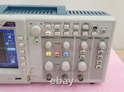 Oscilloscope à mémoire numérique Tektronix TDS2012C 2 voies 100MHz Utilisé Japon
