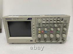 Oscilloscope à mémoire numérique Tektronix TDS2014C