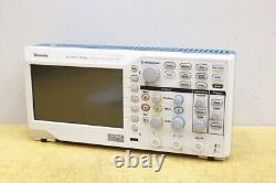 Oscilloscope de stockage numérique Tektronix TBS1102C 100 MHz 2 canaux 1GS/s inutilisé