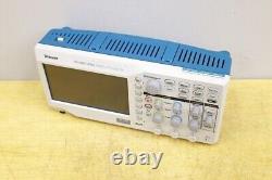 Oscilloscope de stockage numérique Tektronix TBS1102C 100 MHz 2 canaux 1GS/s inutilisé