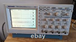 Oscilloscope de stockage numérique à 4 canaux Tektronix TDS 224 100MHz