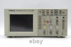 Oscilloscope numérique Tektronix TDS2012 100MHz 1GS/s 2 canaux 30W