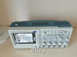 Oscilloscope numérique à stockage, 4 canaux, Tektronix TDS2024C, 200 MHz, 2 GS/s