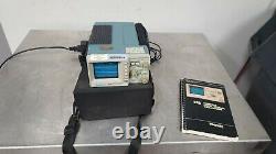 Tektronix 222 Oscilloscope De Stockage Numérique Portatif C4s5