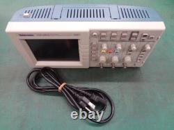 Tektronix TDS 2022 OSCILLOSCOPE NUMÉRIQUE DE STOCKAGE À DEUX CANAUX 200MHz 2GS/s