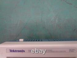 Tektronix TDS 2022 OSCILLOSCOPE NUMÉRIQUE DE STOCKAGE À DEUX CANAUX 200MHz 2GS/s