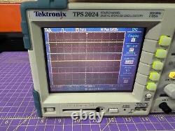 Tektronix TPS 2024 Oscilloscope numérique de stockage 4 voies sans poignée