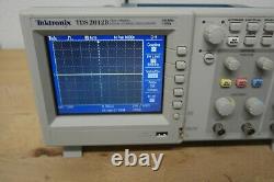 Tektronix Tds2012b 2channel 100mhz 1 Gs/s Stockage Numérique Oscilloscope Tds 2012b
