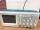 Tektronix Tds 2004b Oscilloscope De Stockage Numérique À Quatre Canaux